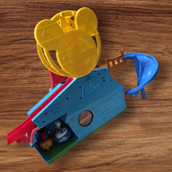 The Mickey Mouse Funny the Funhouse Playset - Picture 7 of 11